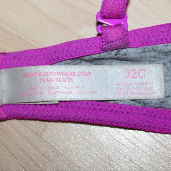 PINK Convertible Demi Bra - Picture 12 of 13